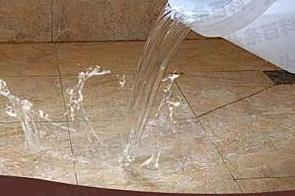清流漏水维修 免砸砖防水材料该如何施工